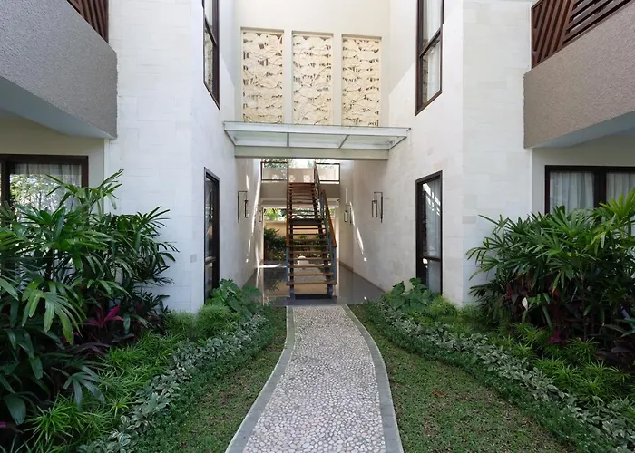 Hotel The Gantari &