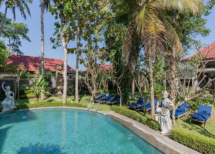 Hotel The Gantari & 4*
