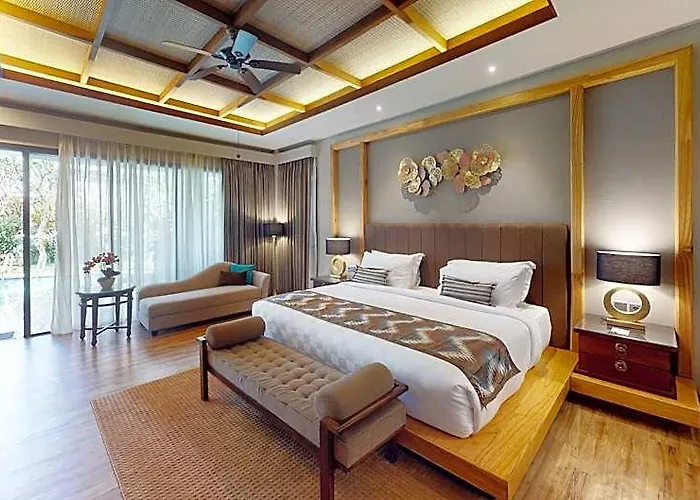 Hotel The Gantari & 4*