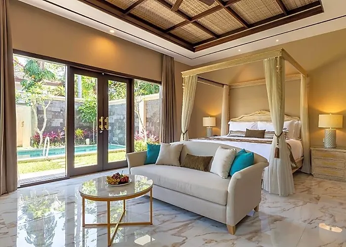 Hotel The Gantari & 4*