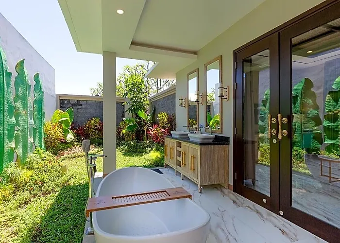 Hotel The Gantari &