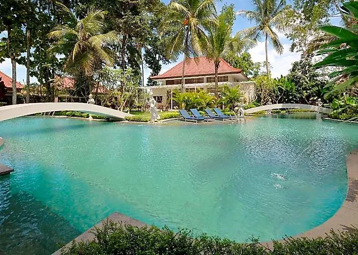 The Gantari & Отель 4*